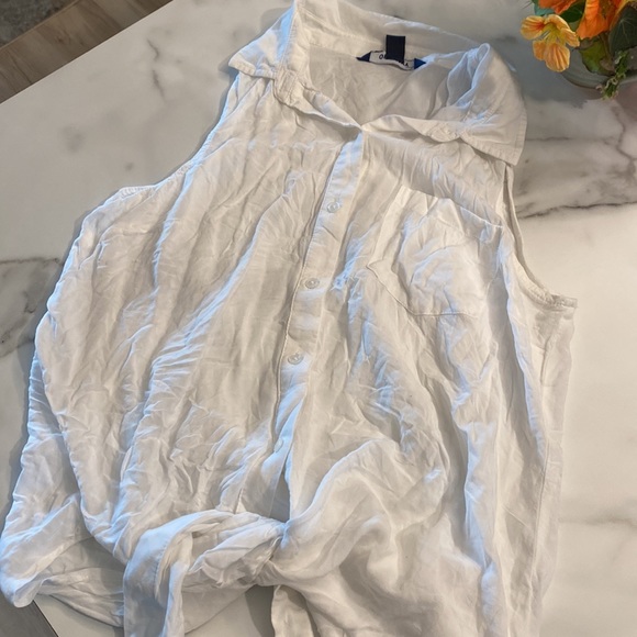 BUNDLE! Bundle of 7 tank tops! Size S,XS, M - Picture 10 of 13